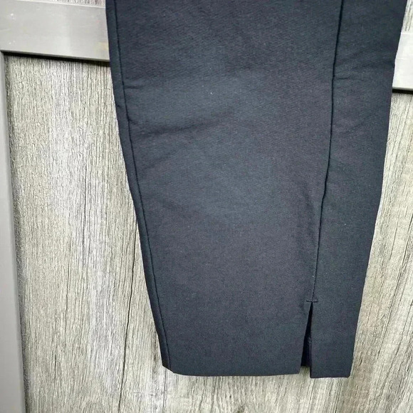 Athleta Black Pants Sz 8 Skinny Leg Hip Pockets Zipp Closure - Picture 4 of 9